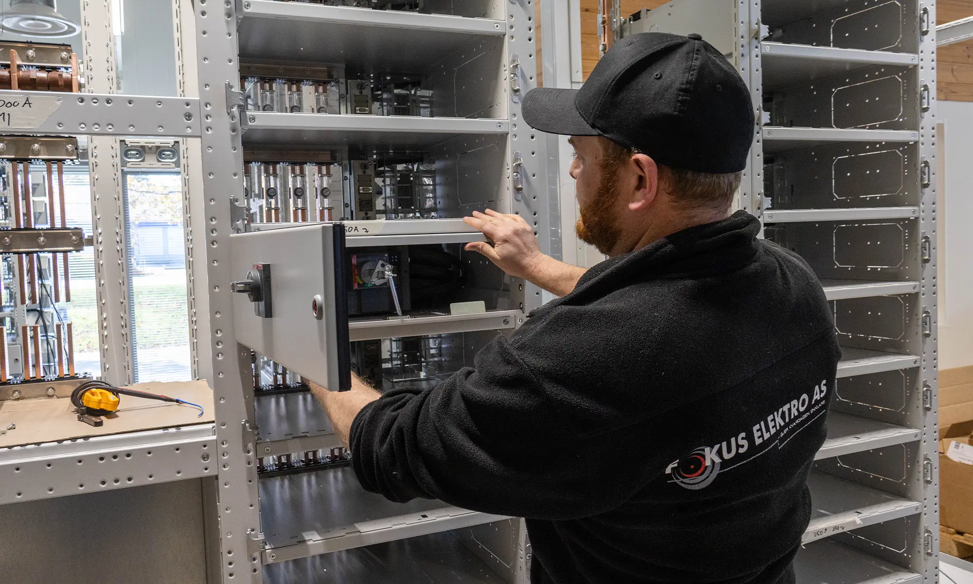 Byggjer tavler til heile landet • Fokus Elektro